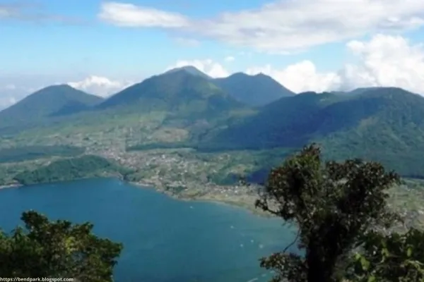 Gunung Catur Gunung Catur