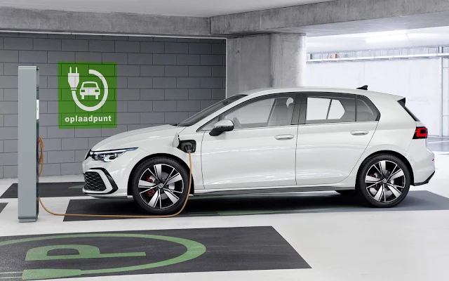 2020 VW Golf GTE