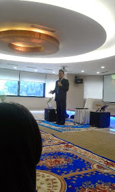 edvan m kautsar, motivator muda, motivator indonesia, motivator top, inspirator, pengusaha muda, sukses muda, seminar motivasi, training motivasi corporate, training bank, motivasi karyawan, trainer bank