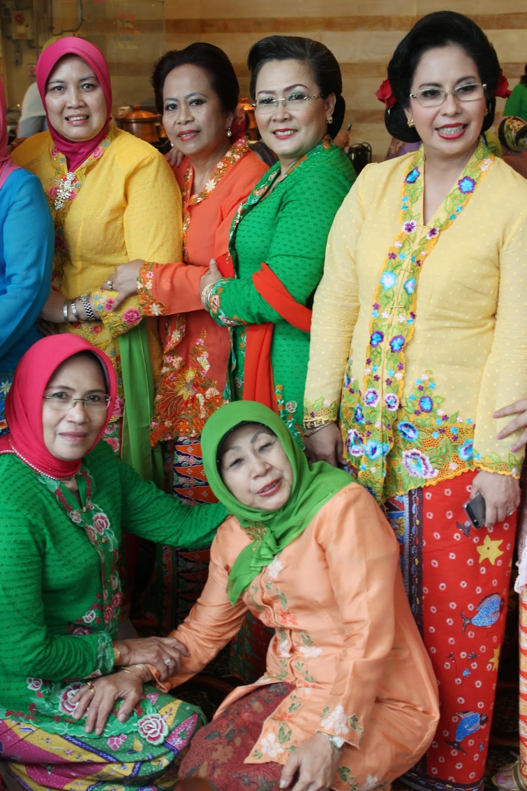 "Sewa Busana Betawi dot Com" I Ph. 085211711318 atau 