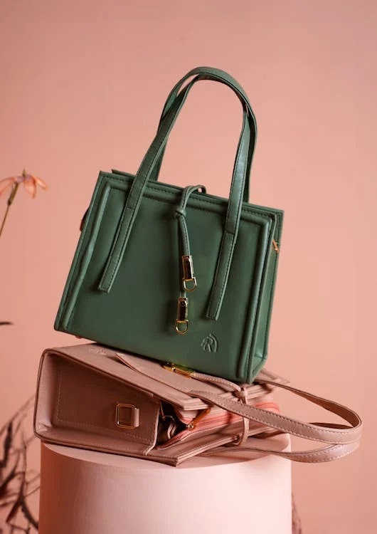Dari Vintage Hingga Modern: 5 Tas Trend yang Bisa Kamu Sesuaikan dengan Kepribadian!