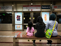 Keliling Singapura Naik MRT dan Bus