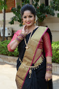 madhavi latha latest pics-thumbnail-7