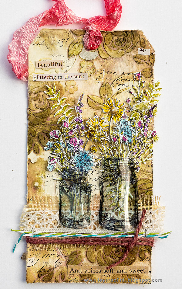 Layers of ink - Wildflower Mason Jar Tutorial by Anna-Karin with Tim Holtz Sizzix Flower Jar