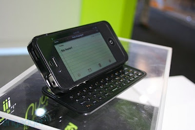 Nuu Mini-key turns iPhone 4 in QWERTY slider keyboard