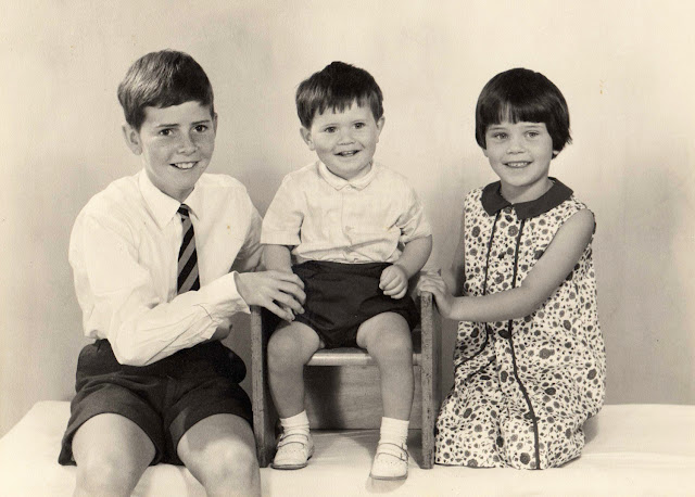 Is This Mutton's Gail Hanlon, right, with brothers in a studio photograph around 1967