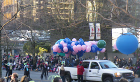 Santa Claus Parade, Vancouver, 2011, Vancouver Aquarium