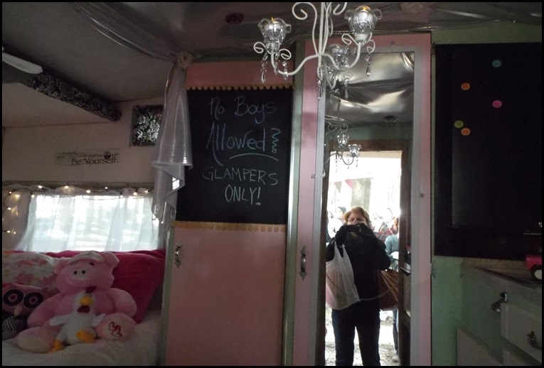 vintage camper 2 interior 2