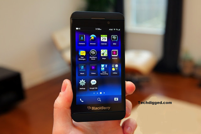 The All new Blackberry Z10 Announced by RIM , Running Blackberry 10 Os