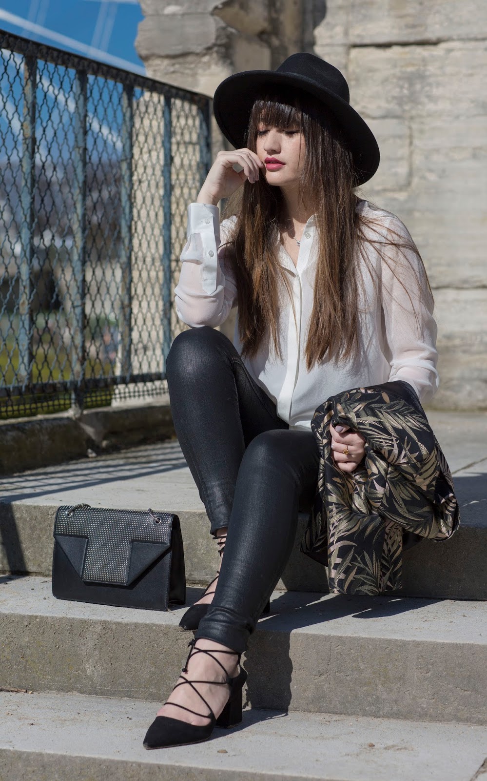 meet me in paree, blogger, fashion, look, style, parisian, nikita wong, chic style, fashion photography