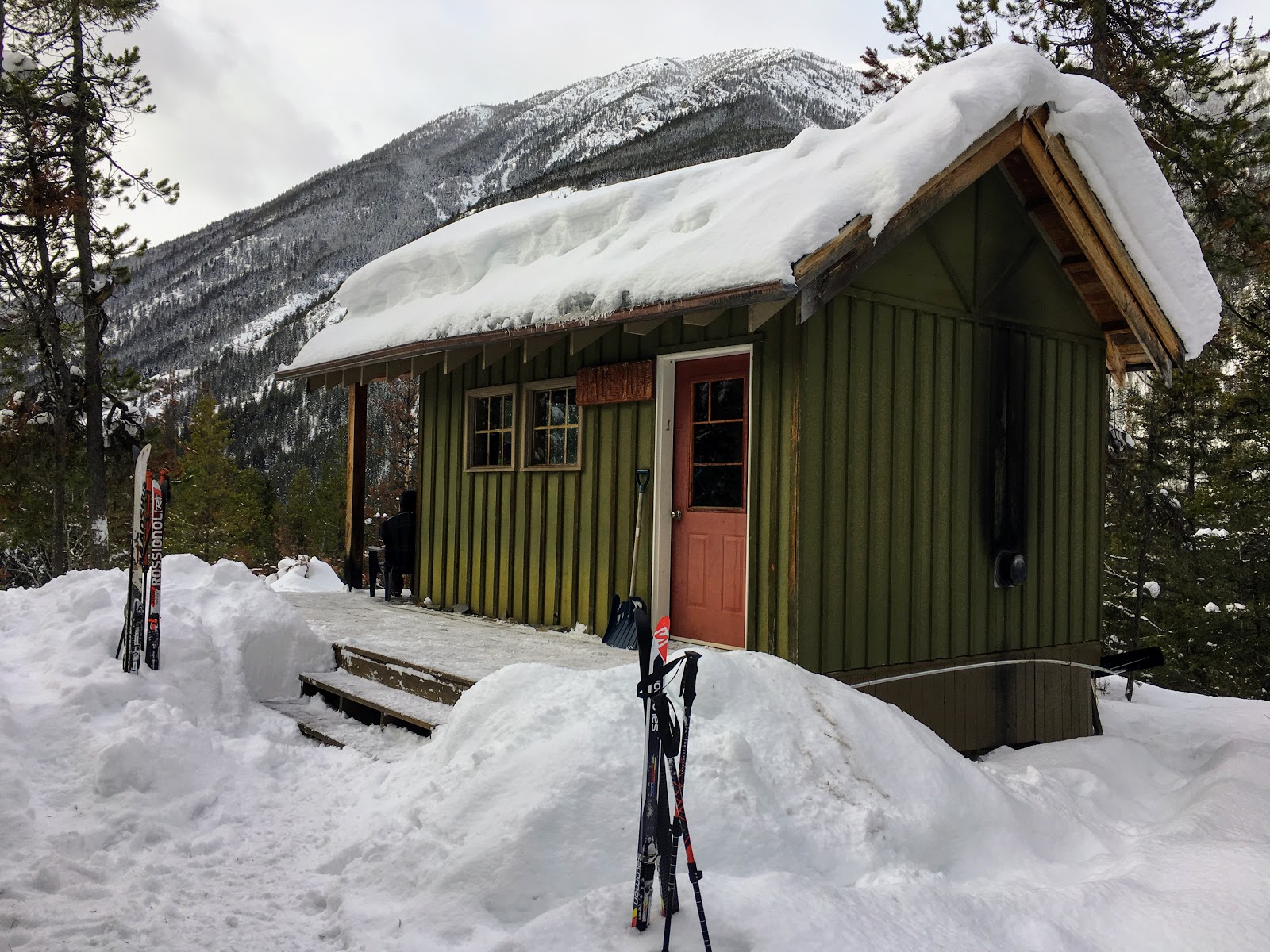 Family Adventures in the Canadian Rockies: February 2019