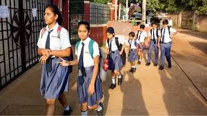 Barabanki: भीषण गर्मी के कारण बदला स्कूल का वक्त, 7:30-12:30 तक लगेंगी क्लास