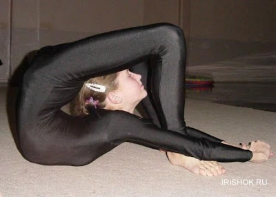 Flexible Girls 25 Worlds Most Flexible Girls Pictures Seen on www.VyperLook.com