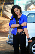 Karthika nair latest glam pics-thumbnail-9