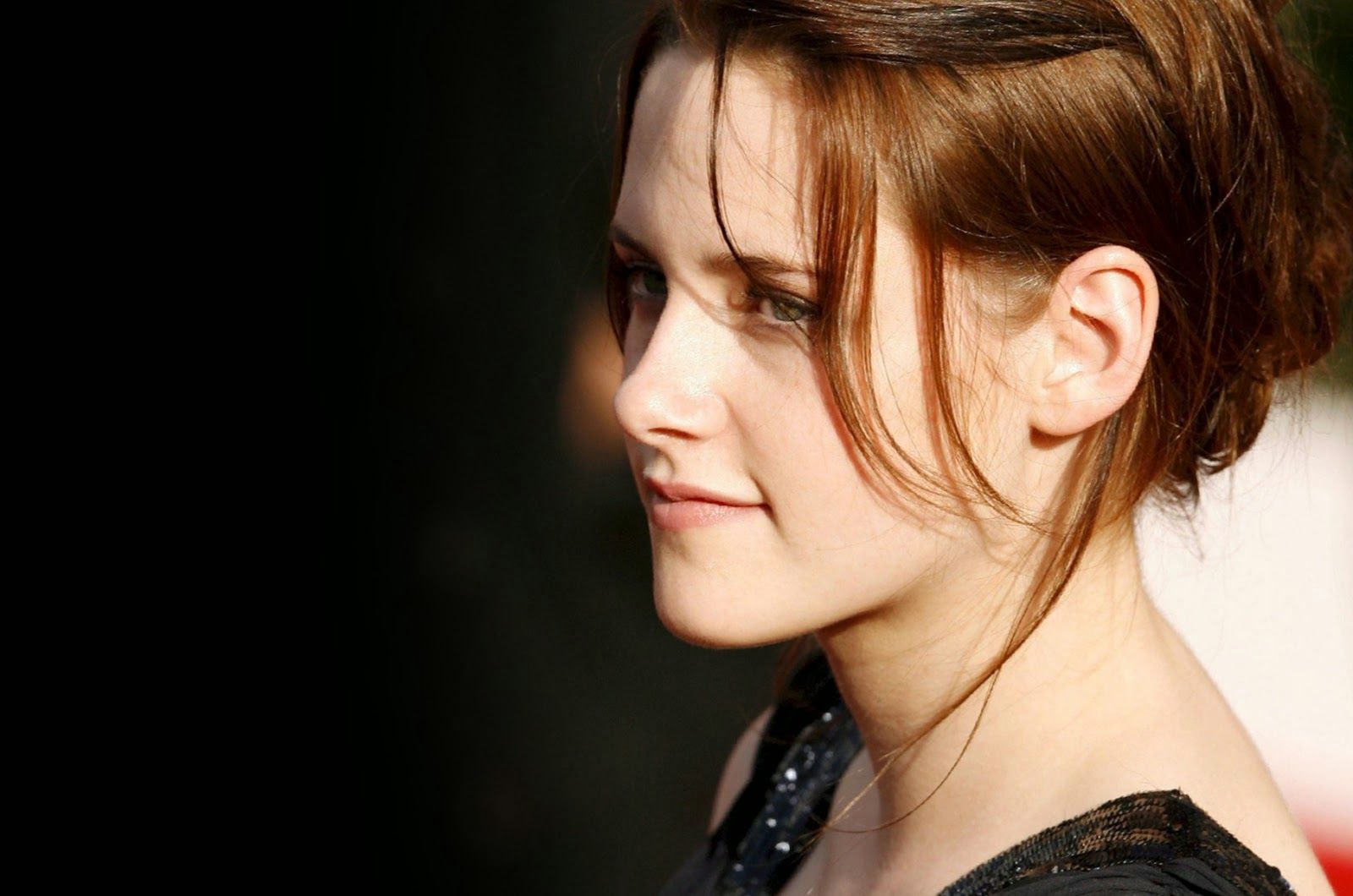  Kristen Stewart Hyper Star Hd Wallpapers