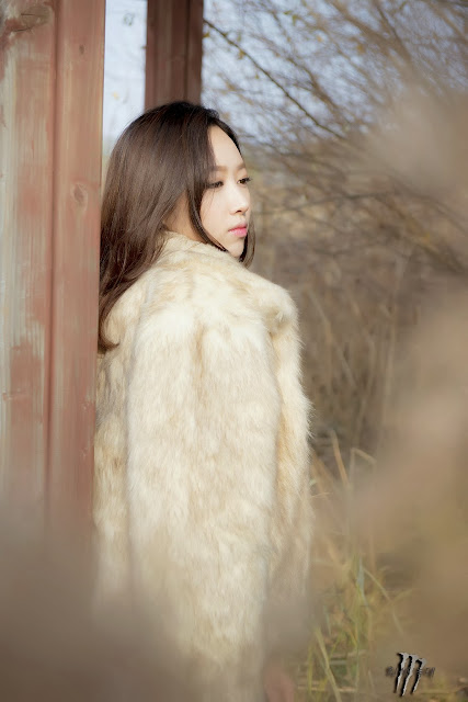 5 Shin Hae Ri outdoor - very cute asian girl-girlcute4u.blogspot.com