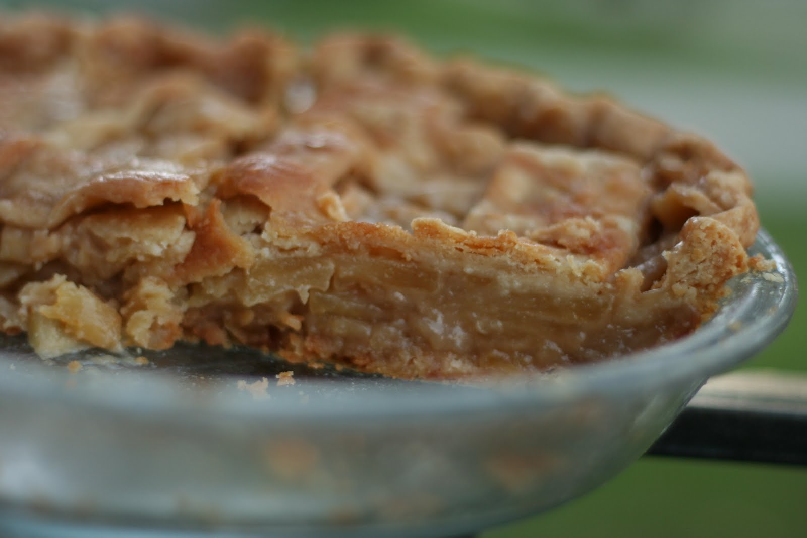 Caramel Apple Pie
