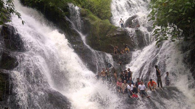 air terjun lemutu muara enim