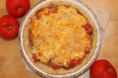 Top view of a baked southern tomato pie.