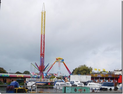 5 funfair from top lock stourport basin