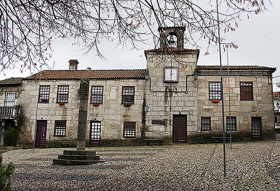 Belmonte - biblioteca municipal - antiga casa da camara de belmonte 1