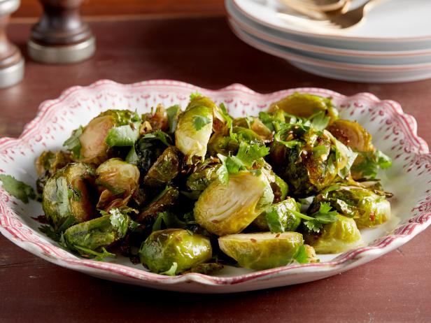 Garlic Brussels Sprouts Potatoes #food #lunchrecipe #vegan #vegetarianrecipe #easyrecipe