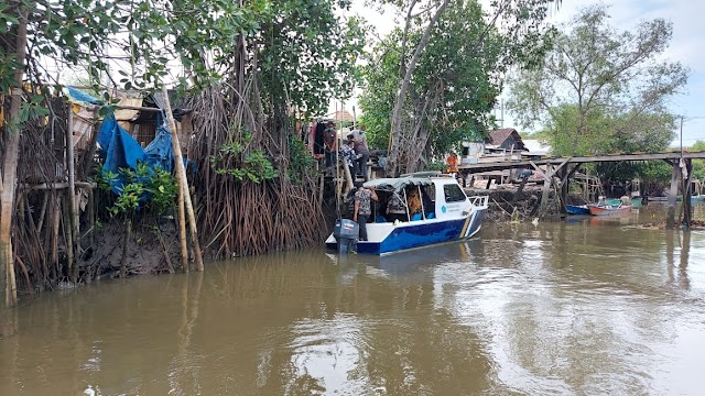 Pj Bupati Hudiyono Akan Bangun Dermaga, Kembangkan Wisata di Kepetingan - Sidoarjo