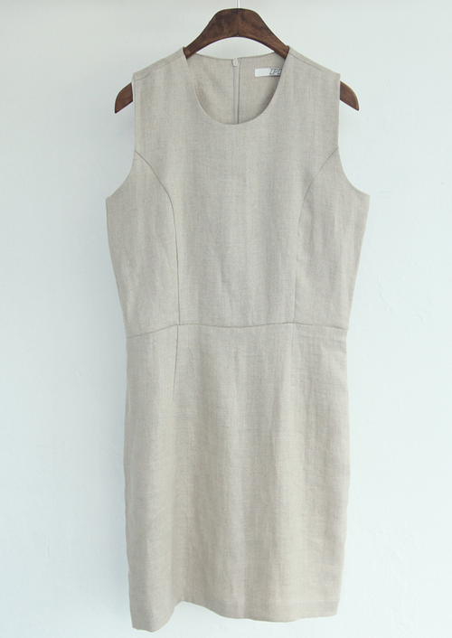 Zip-Up Linen Dress With Belt