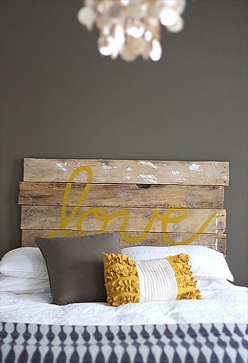 DIY Pallet Headboard Ideas