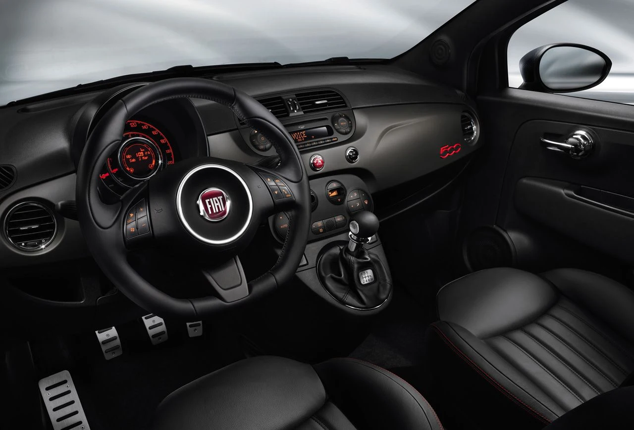 Fiat 500 GQ - interior