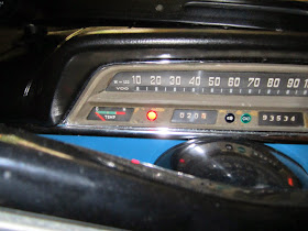 Little red AMP light in dashboard Volvo Amazon