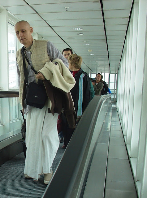 Sankarshan Das Ecstatically Arriving in Germany in a Dhoti