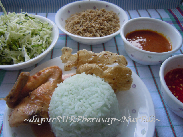 DapurSUREberasap: Nasi Kerabu berlaukkan Ayam Percik