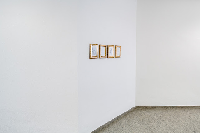 Ausstellung von Renata Jaworska in der Städtischen Galerie Villingen-Schwenningen. Die Künstlerin zeigt ihre neuen Arbeiten auf Leinwand und Papierarbeiten.