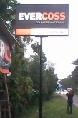 pembuatan-neon-box-konter-hp-semarang