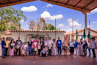 Professores indígenas recebem livros bilíngues de projeto do Ipedi. Trabalho foi financiado pelo FIC (Fundo de Investimentos Sociais do Governo de Mato Grosso do Sul) e recebeu menção honrosa do Iphan