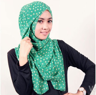 Contoh Model Hijab Motif 