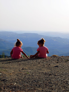 triplets in Troodos Mountains 