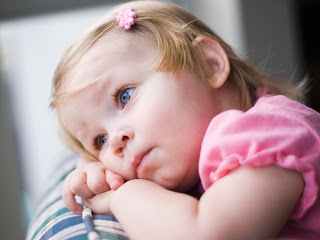 Blue Eyes Baby Girl With Pink HD Wallpaper