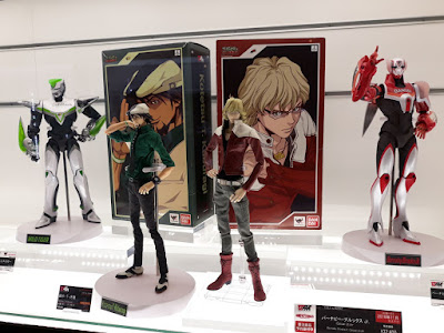 Visita al Akiba Showroom de Tamashii Nations - Un paseo por Tokyo. 