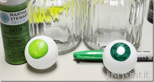 make-spooky-eyeballs-E