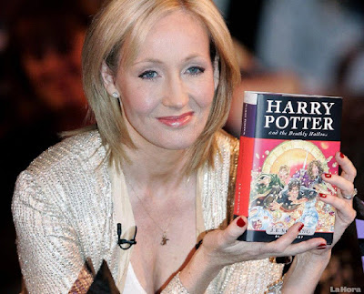 o poder dos signo da autora de Harry Potter. A