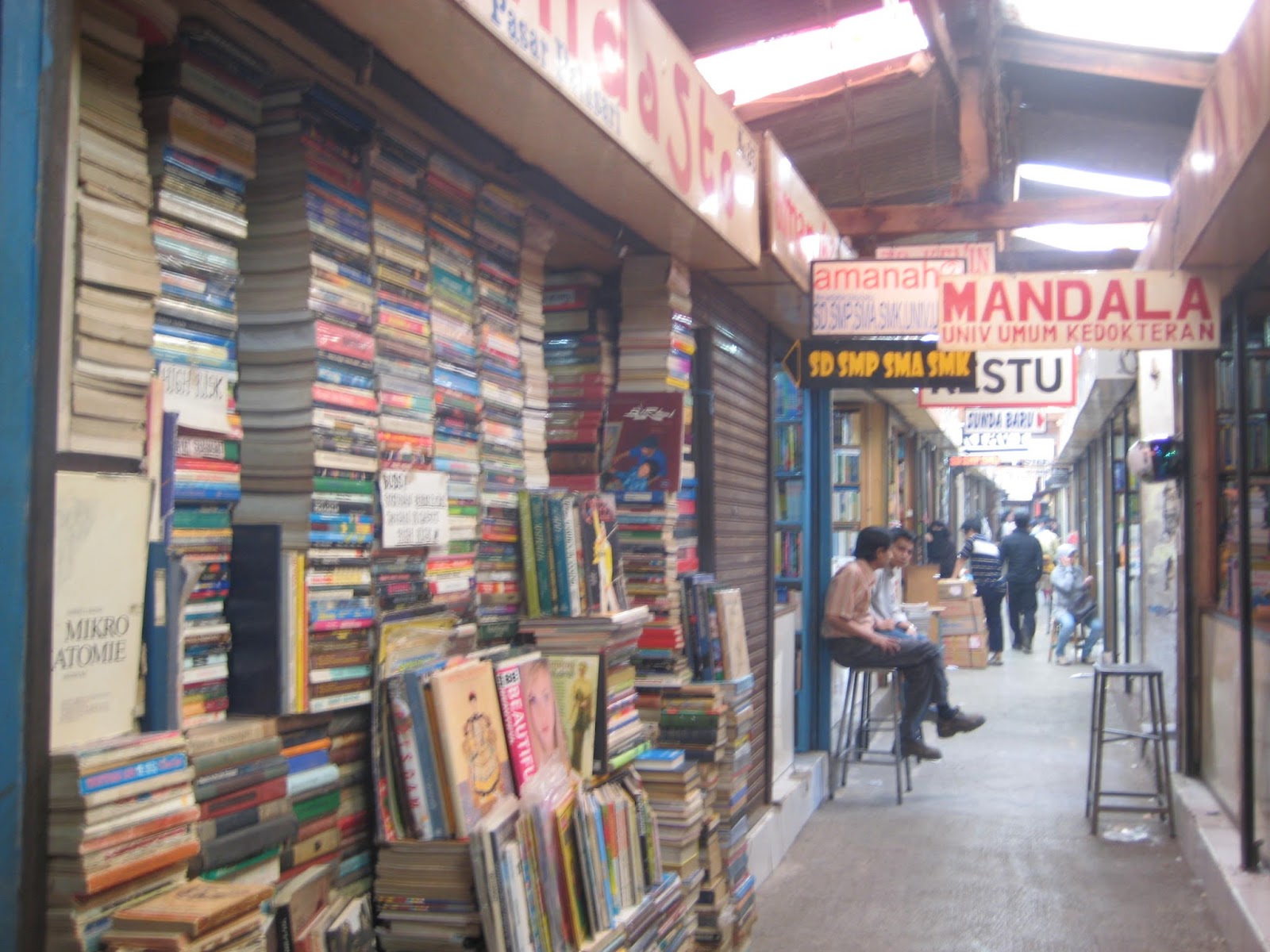 Tempat Jual Buku  Bekas  Di Bandung Info Terkait Buku 