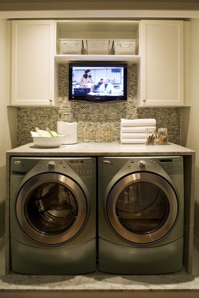 Small Laundry Room 8