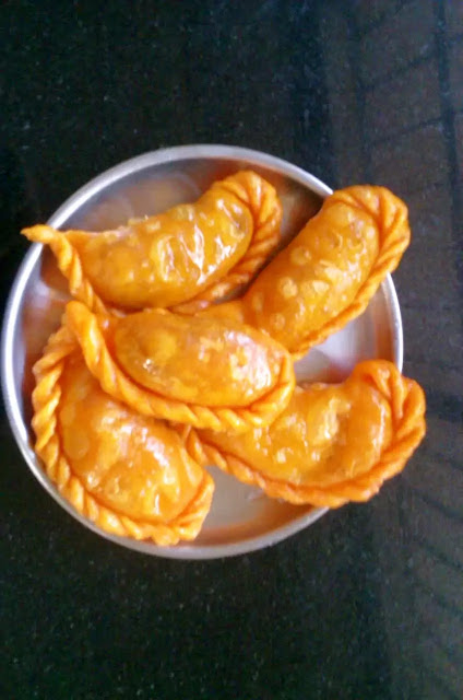 Gujiya Recipe,Chashini Gujiya