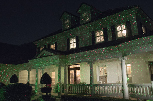 Startastic, proyector rayos laser para iluminar la casa en fiestas navideñas | Ximinia