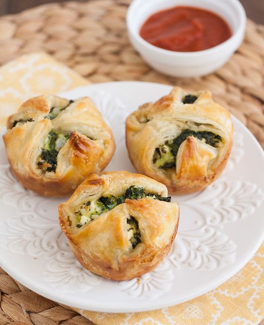 Spinach and Feta Puff Pastry Bites