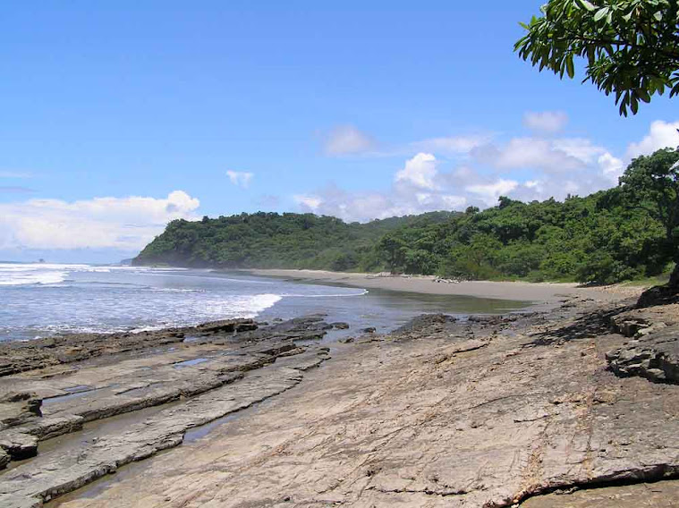 surfing yankee beach nicaragua