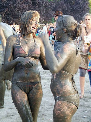 Dirty Girls at Muddy Festival