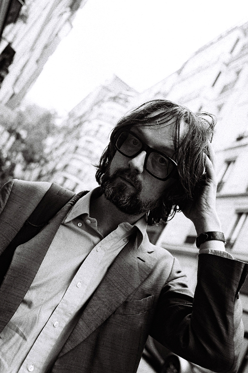 Jarvis Cocker chanteur singer Pulp britpop montmartre France paris